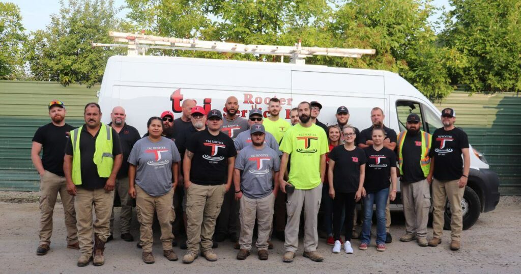 A group of professional emergency plumbers from T&J Rooter Service
